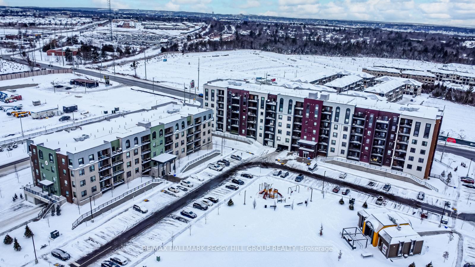 Photo 18 of Unit 614, 4 Spice Way, Barrie, Rural Barrie Southeast — HOMEH