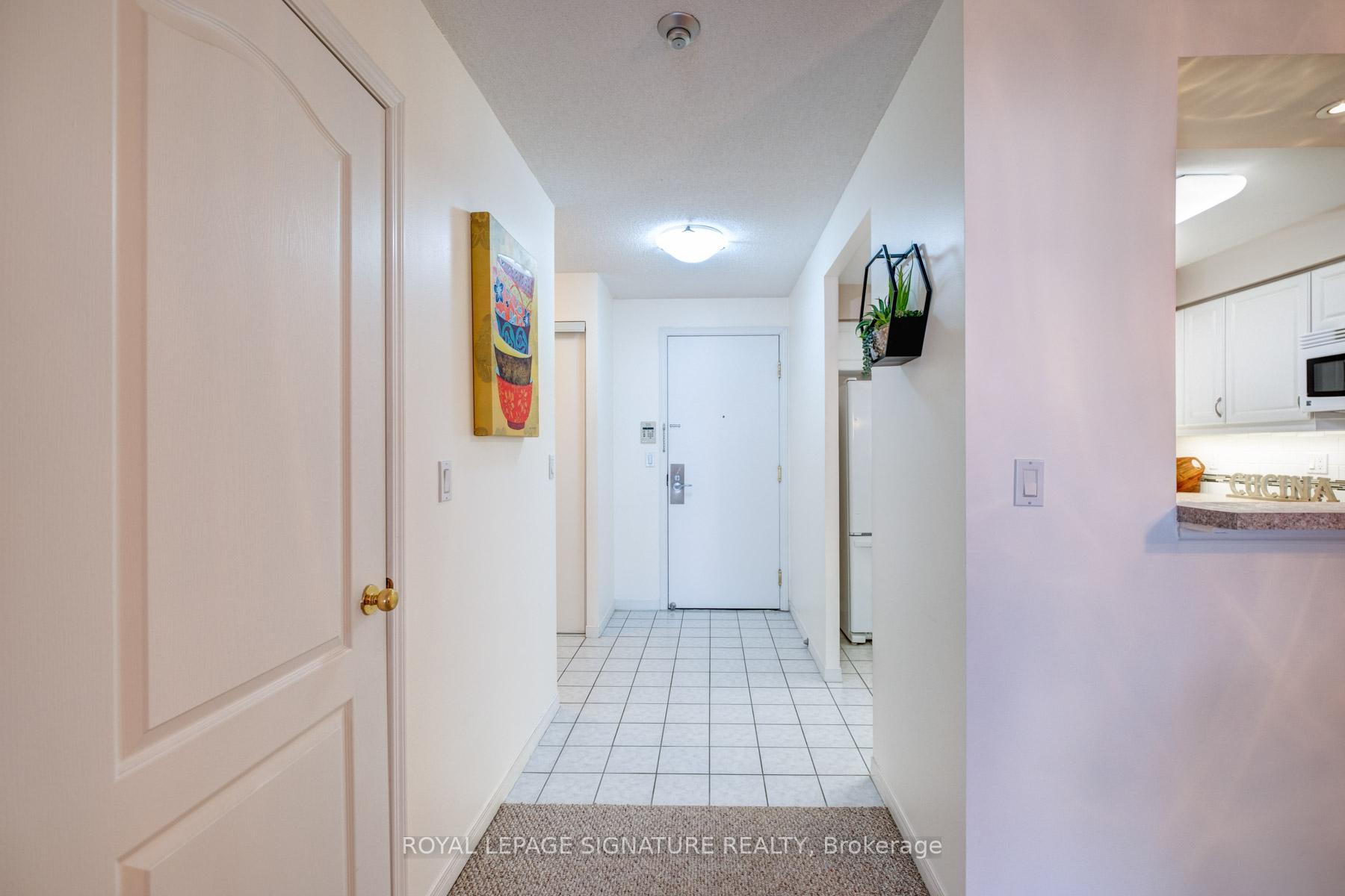 Photo 6 of Unit 410, 1000 The Esplanade N, Pickering, Town Centre — HOMEH