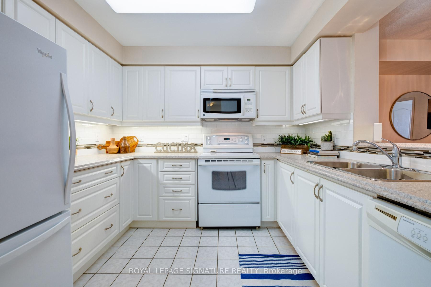 Photo 10 of Unit 410, 1000 The Esplanade N, Pickering, Town Centre — HOMEH