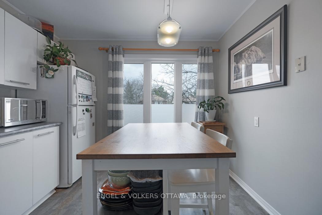 Photo 14 of 403 Pickford Drive, Ottawa, Kanata - Katimavik — HOMEH