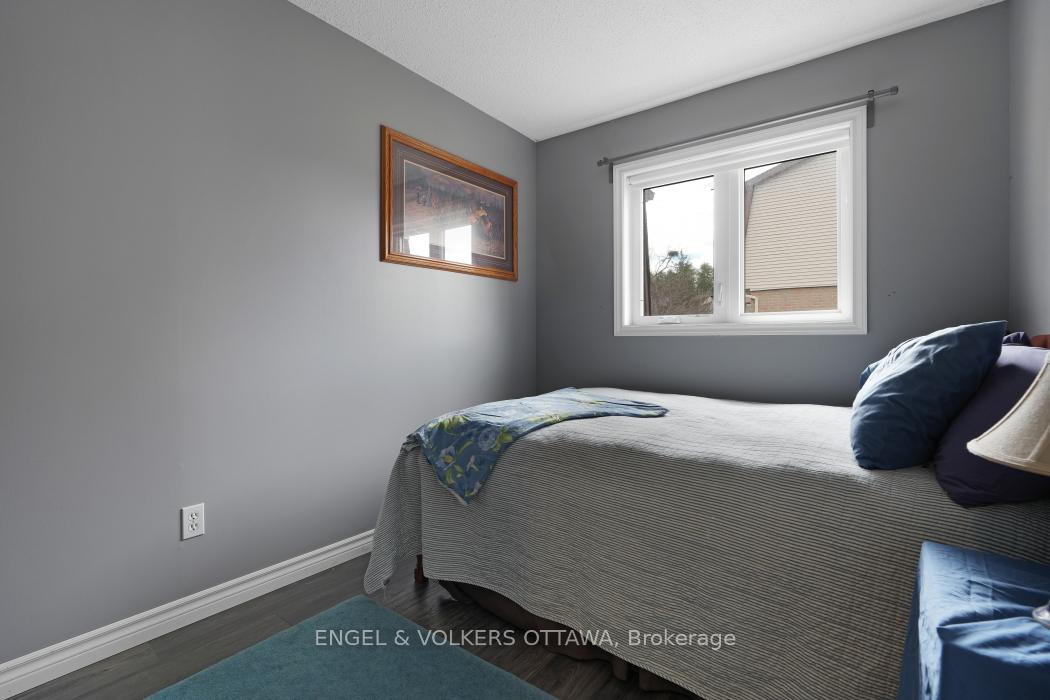 Photo 20 of 403 Pickford Drive, Ottawa, Kanata - Katimavik — HOMEH