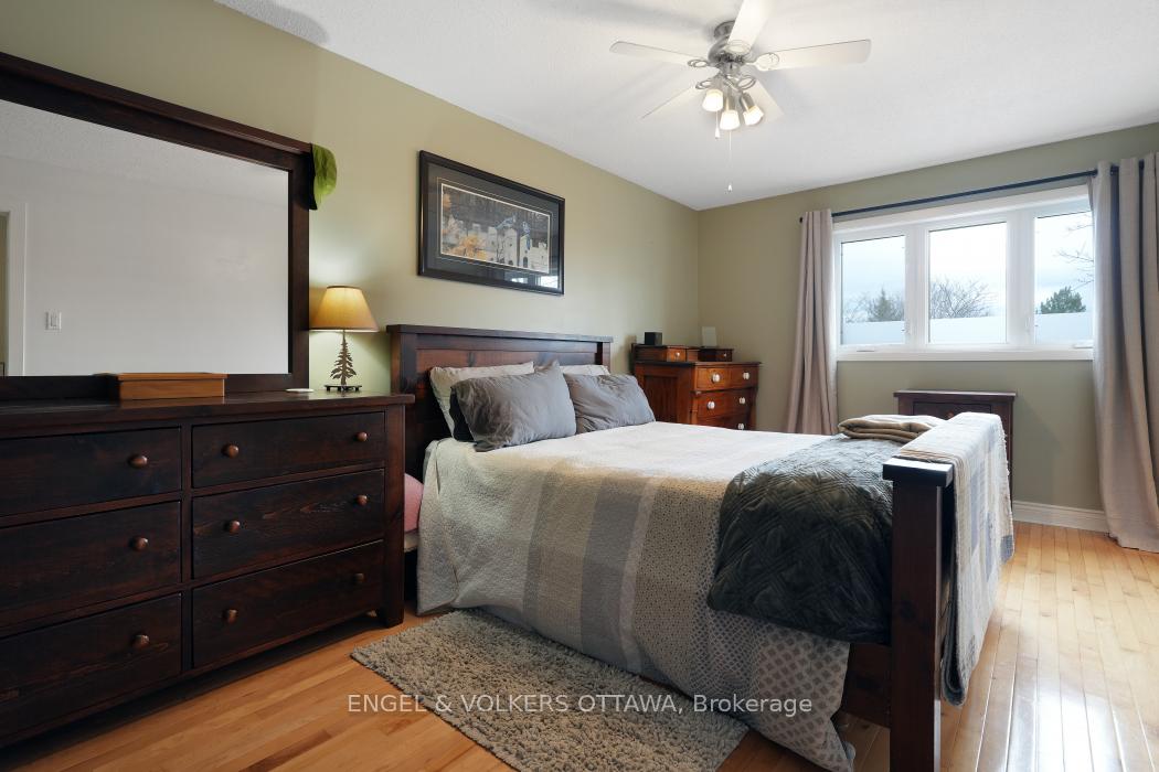Photo 24 of 403 Pickford Drive, Ottawa, Kanata - Katimavik — HOMEH