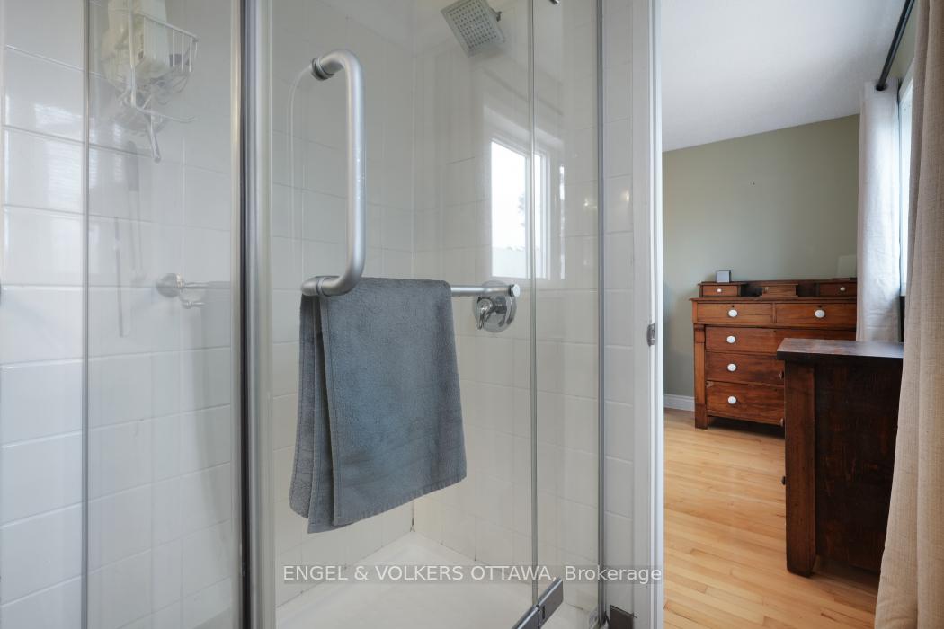 Photo 26 of 403 Pickford Drive, Ottawa, Kanata - Katimavik — HOMEH