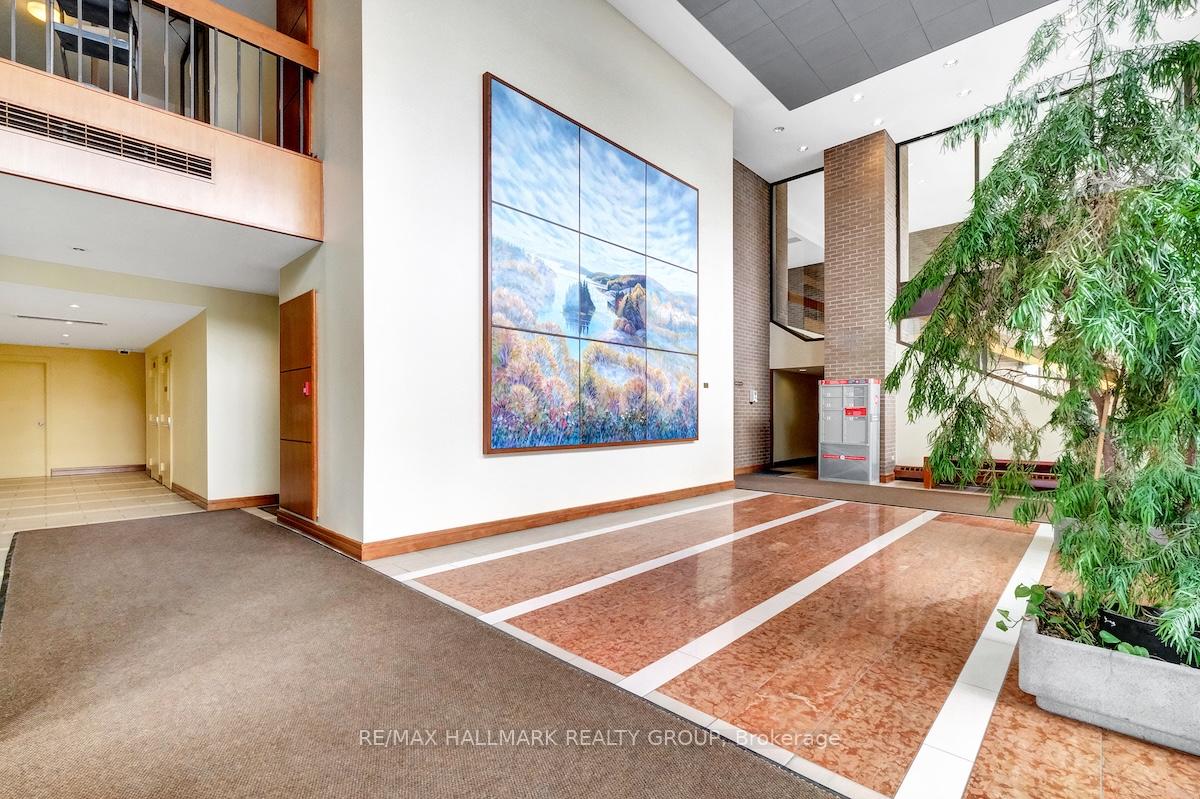 Photo 4 of Unit 1006, 505 St Laurent Boulevard, Ottawa, Viscount Alexander Park — HOMEH