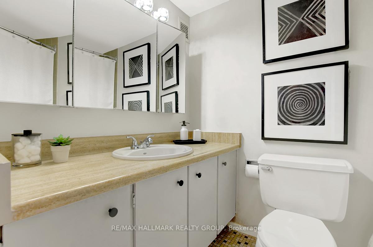 Photo 21 of Unit 1006, 505 St Laurent Boulevard, Ottawa, Viscount Alexander Park — HOMEH
