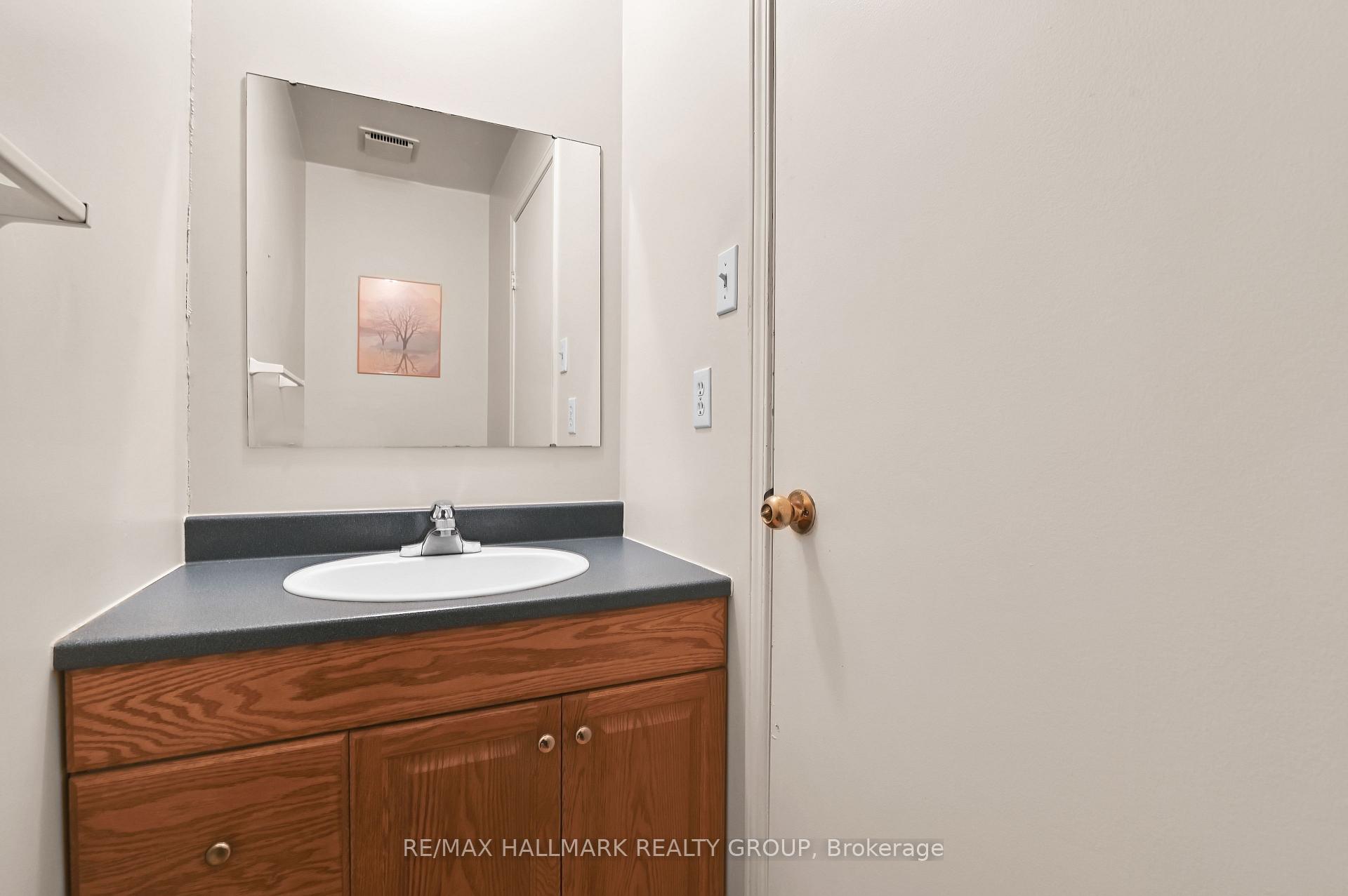 Photo 5 of 273 Pickford Drive, Ottawa, Kanata - Katimavik — HOMEH