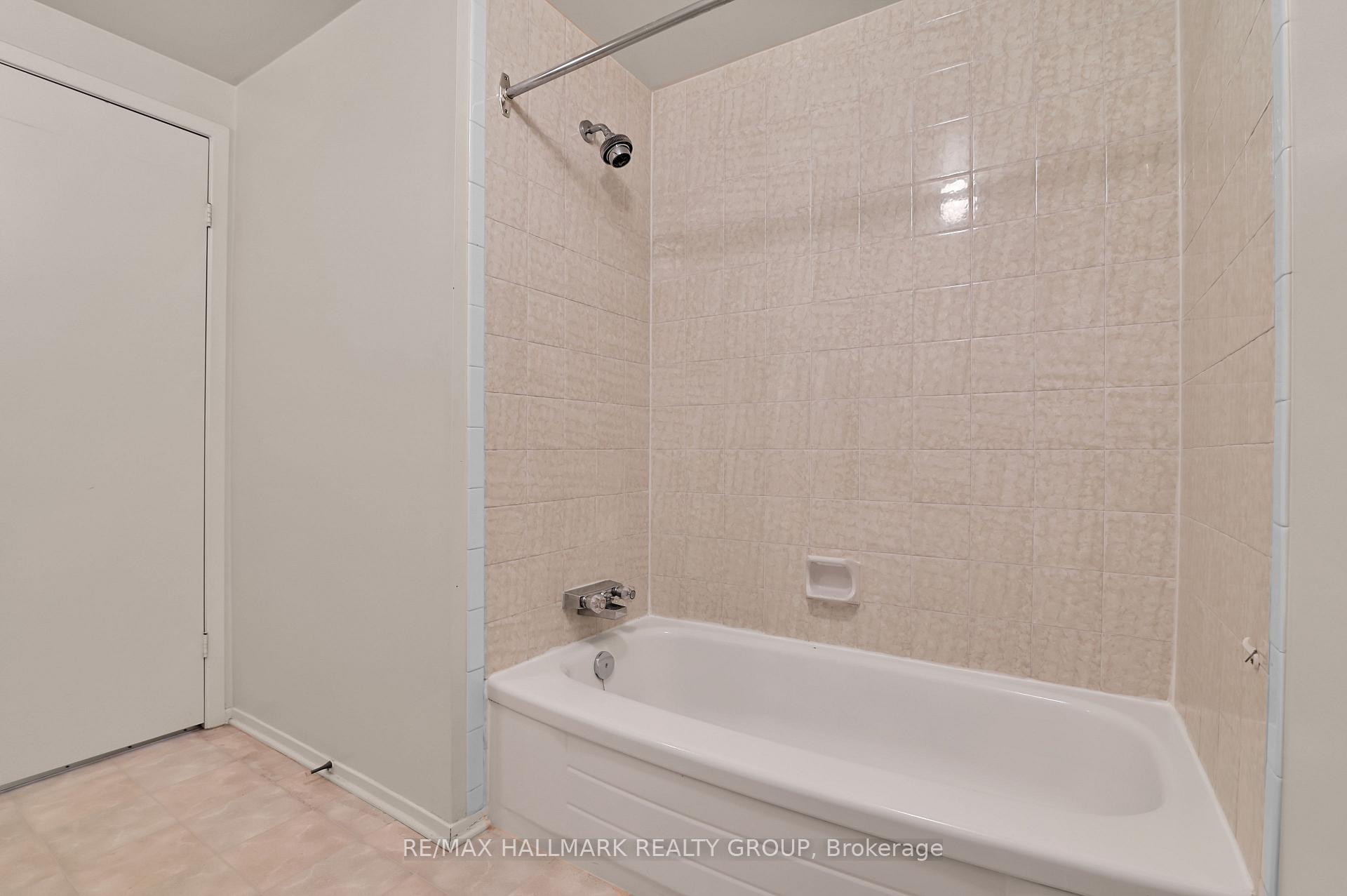 Photo 22 of 273 Pickford Drive, Ottawa, Kanata - Katimavik — HOMEH