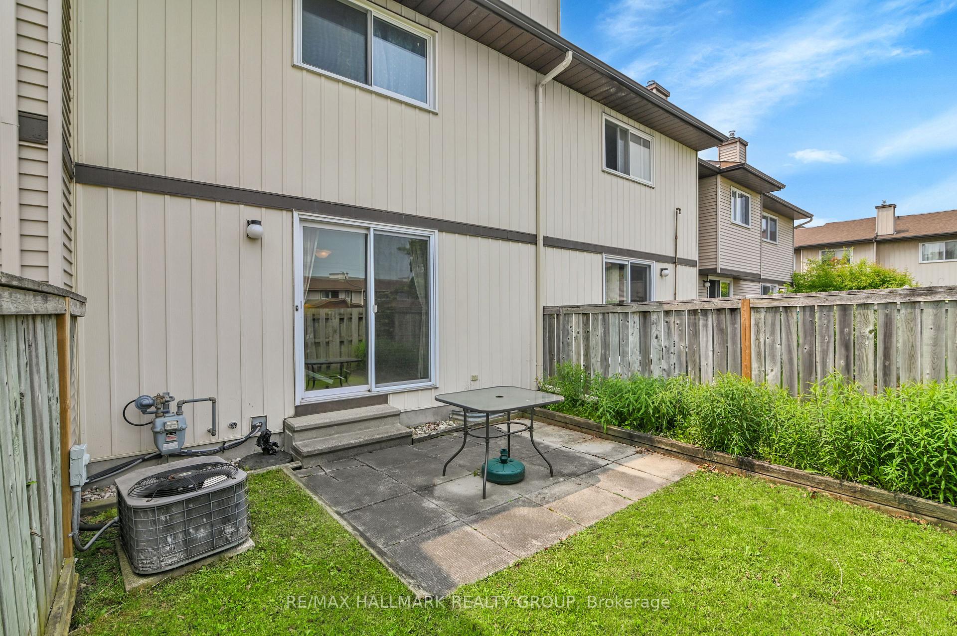 Photo 33 of 273 Pickford Drive, Ottawa, Kanata - Katimavik — HOMEH