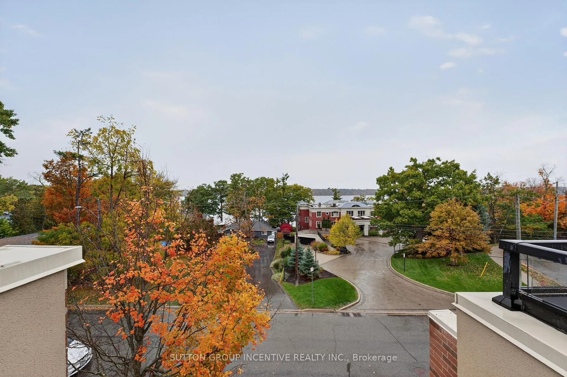 Photo 44 of 23 White Oaks Road, Barrie, Lakeshore — HOMEH
