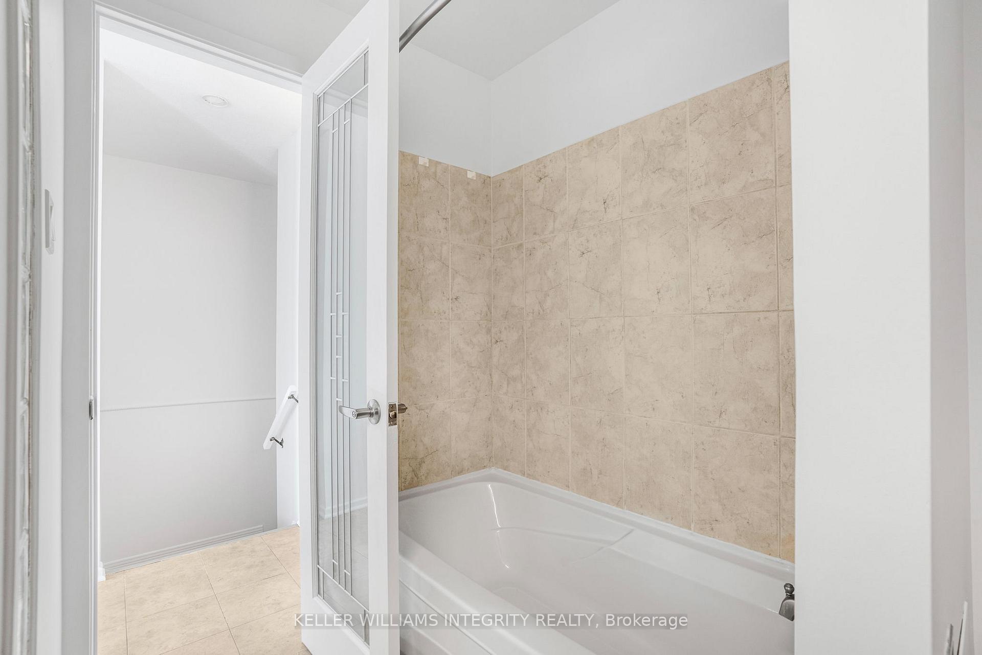 Photo 36 of Unit D, 48 Sumac Street, Ottawa, Beacon Hill South — HOMEH