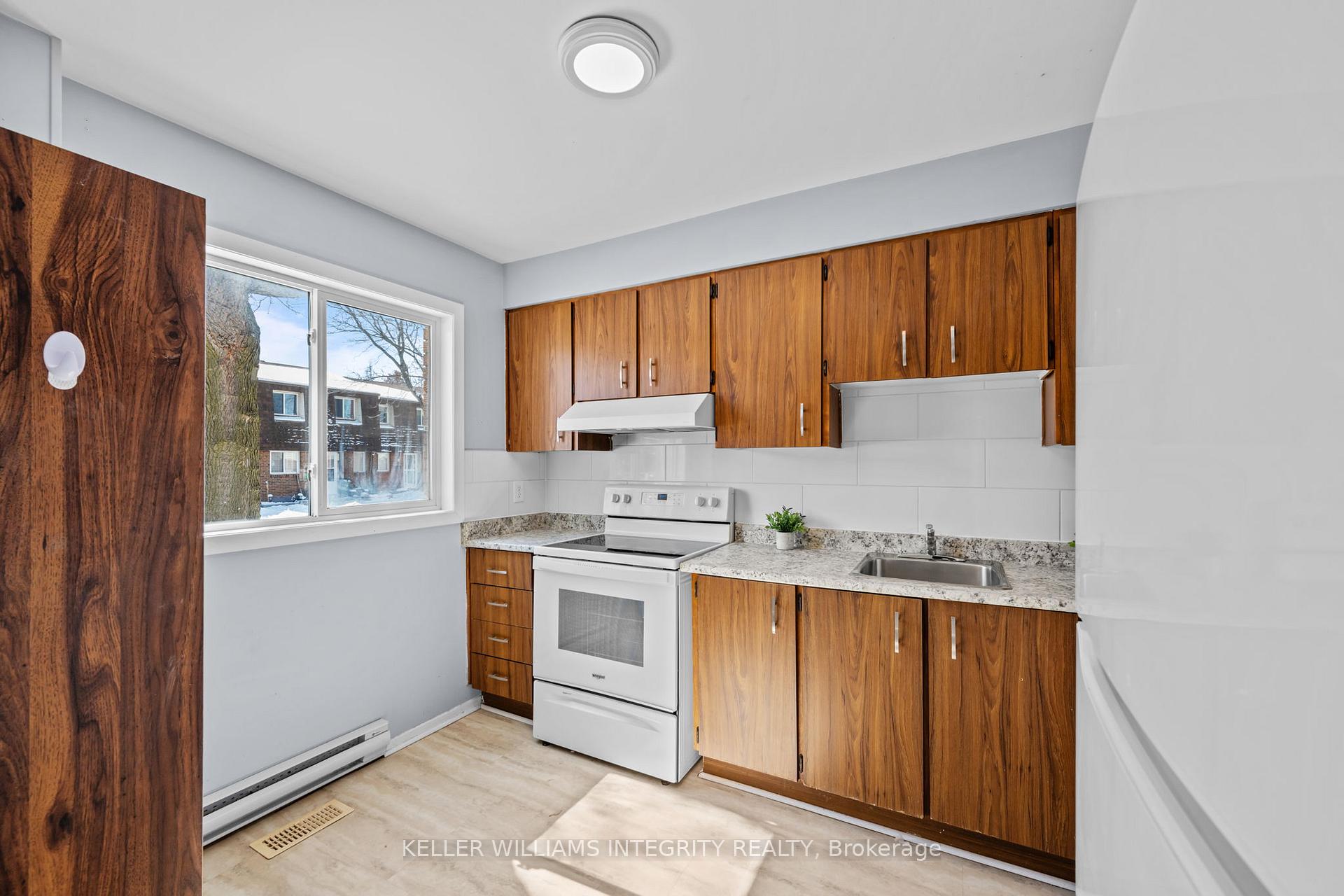 Photo 7 of Unit 145, 3021 Olympic Way, Ottawa, Blossom Park/Leitrim — HOMEH