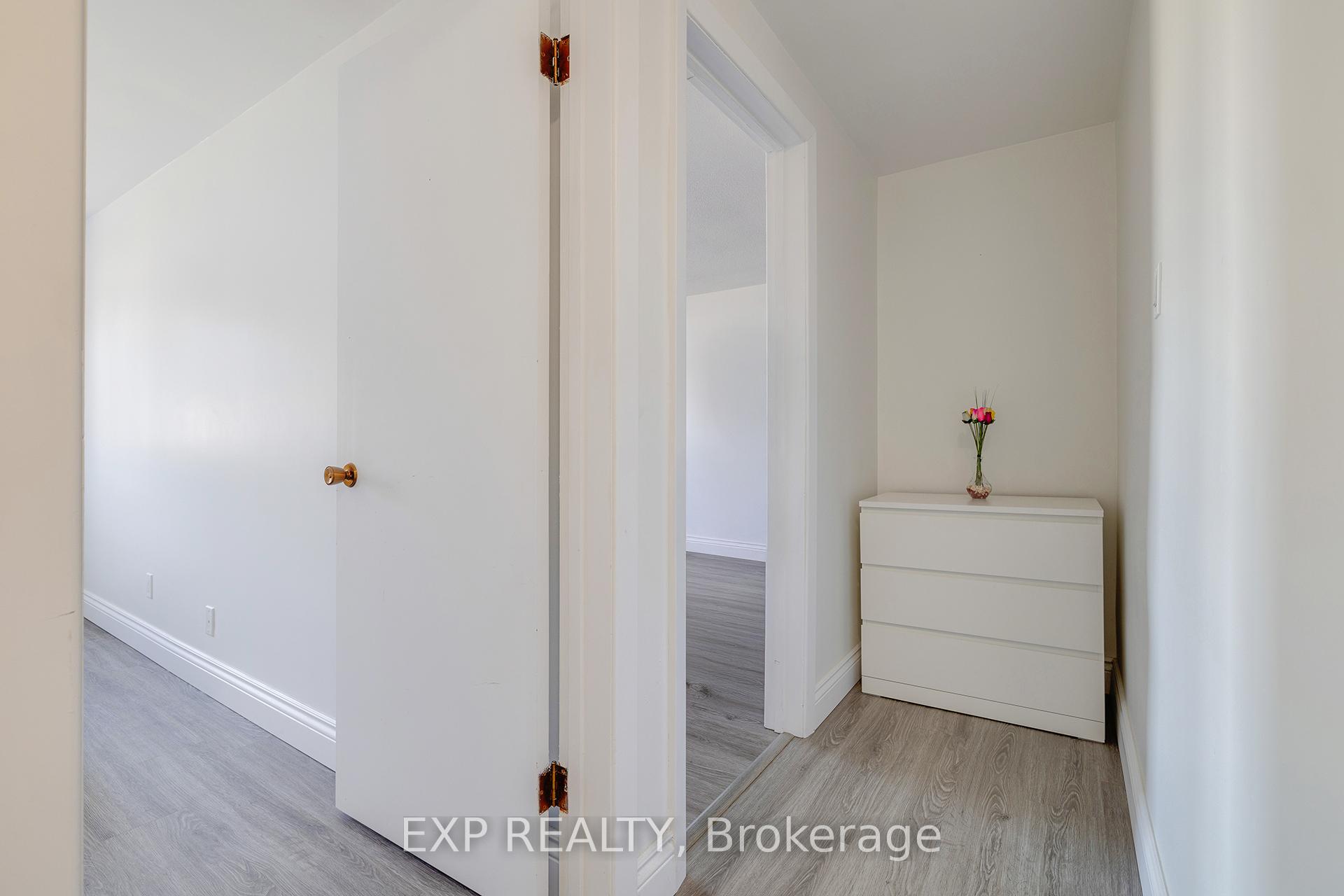 Photo 13 of Unit 5, 320 Traynor Avenue, Kitchener — HOMEH
