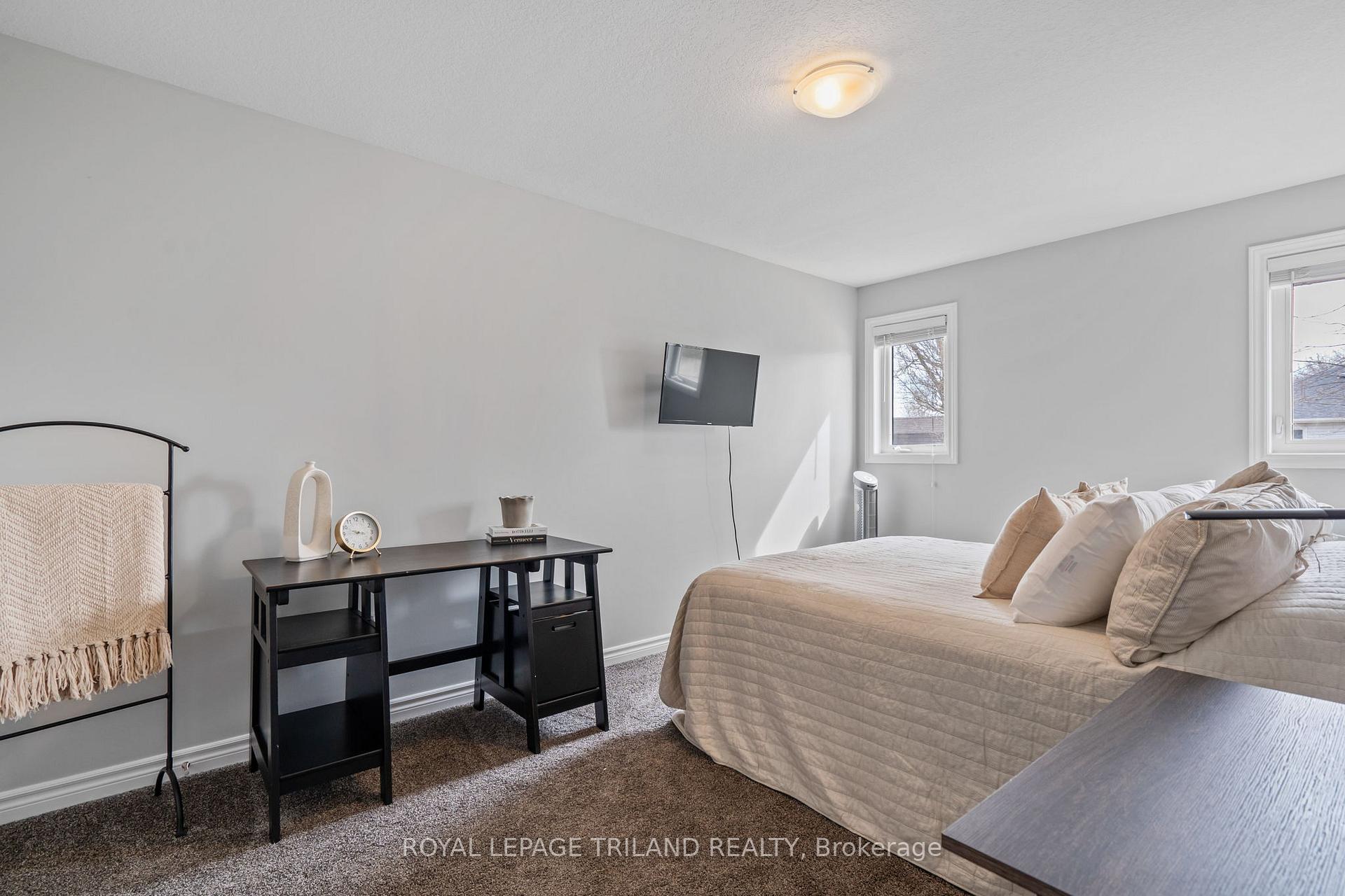 Photo 13 of 208B Marsh Line, Dutton/Dunwich, Dutton — HOMEH
