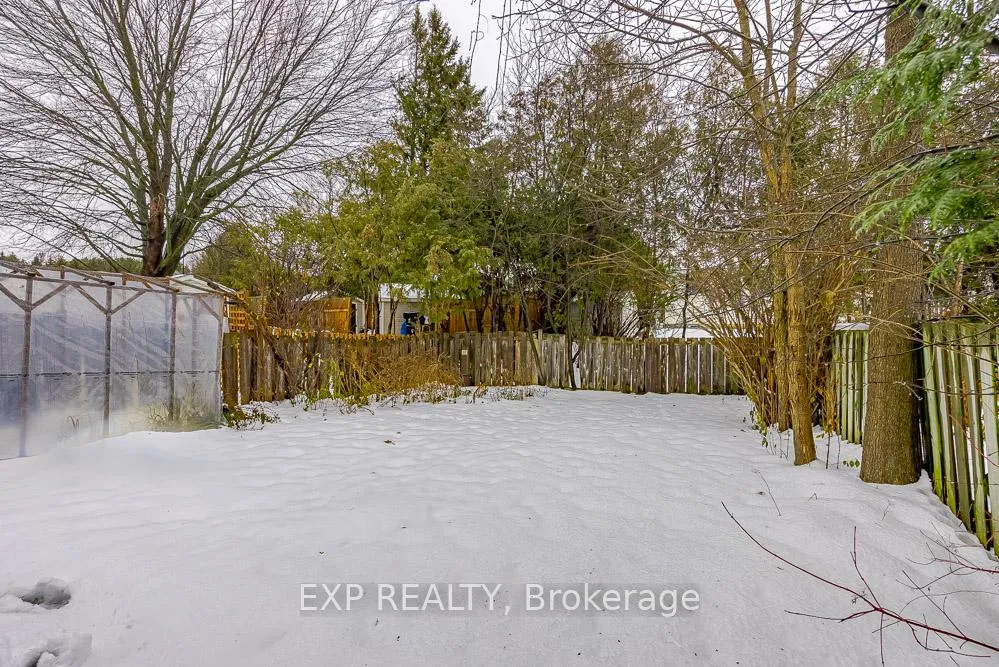 Photo 5 of Unit Unit A, 196 Old Colony Road, Ottawa, Kanata - Glencairn/Hazeldean — HOMEH