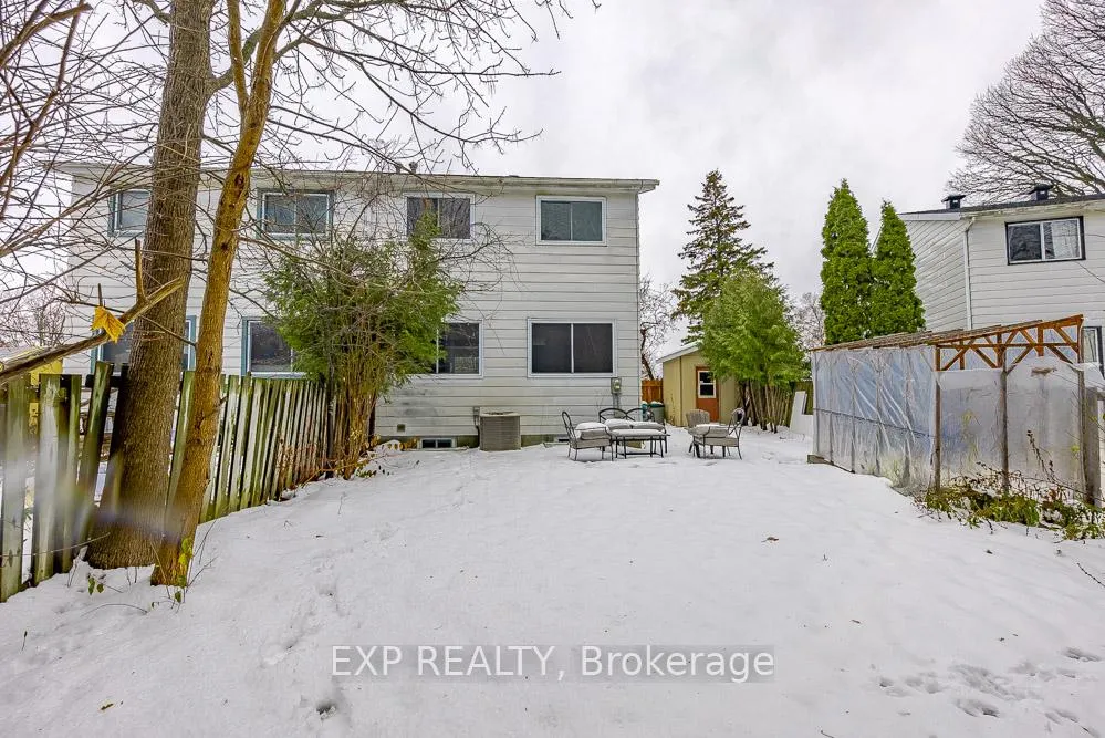 Photo 6 of Unit Unit A, 196 Old Colony Road, Ottawa, Kanata - Glencairn/Hazeldean — HOMEH