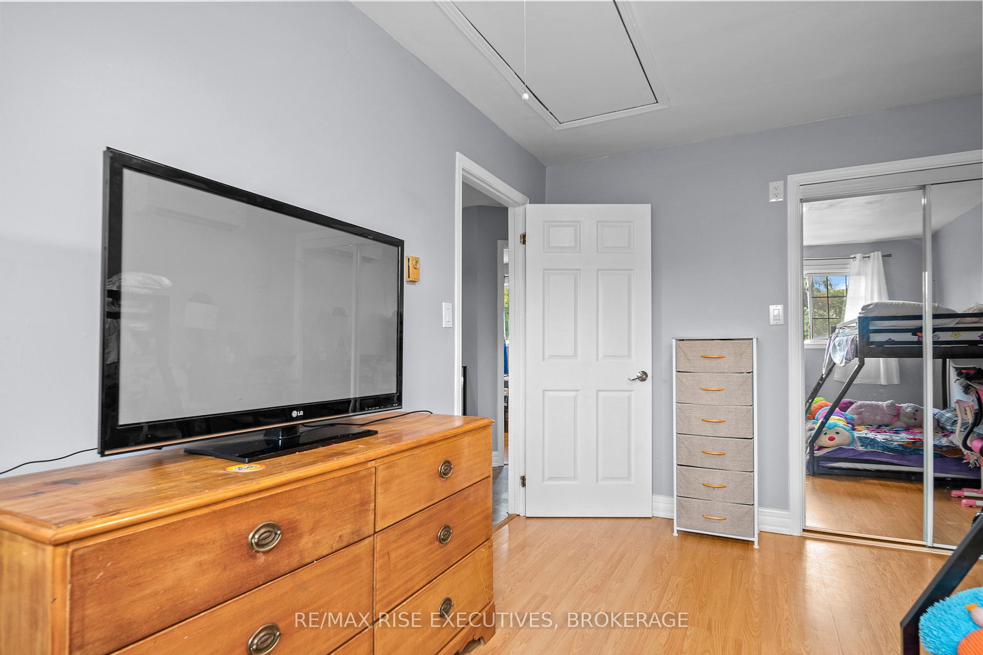 Photo 21 of 470A Henrietta Street, Gananoque — HOMEH