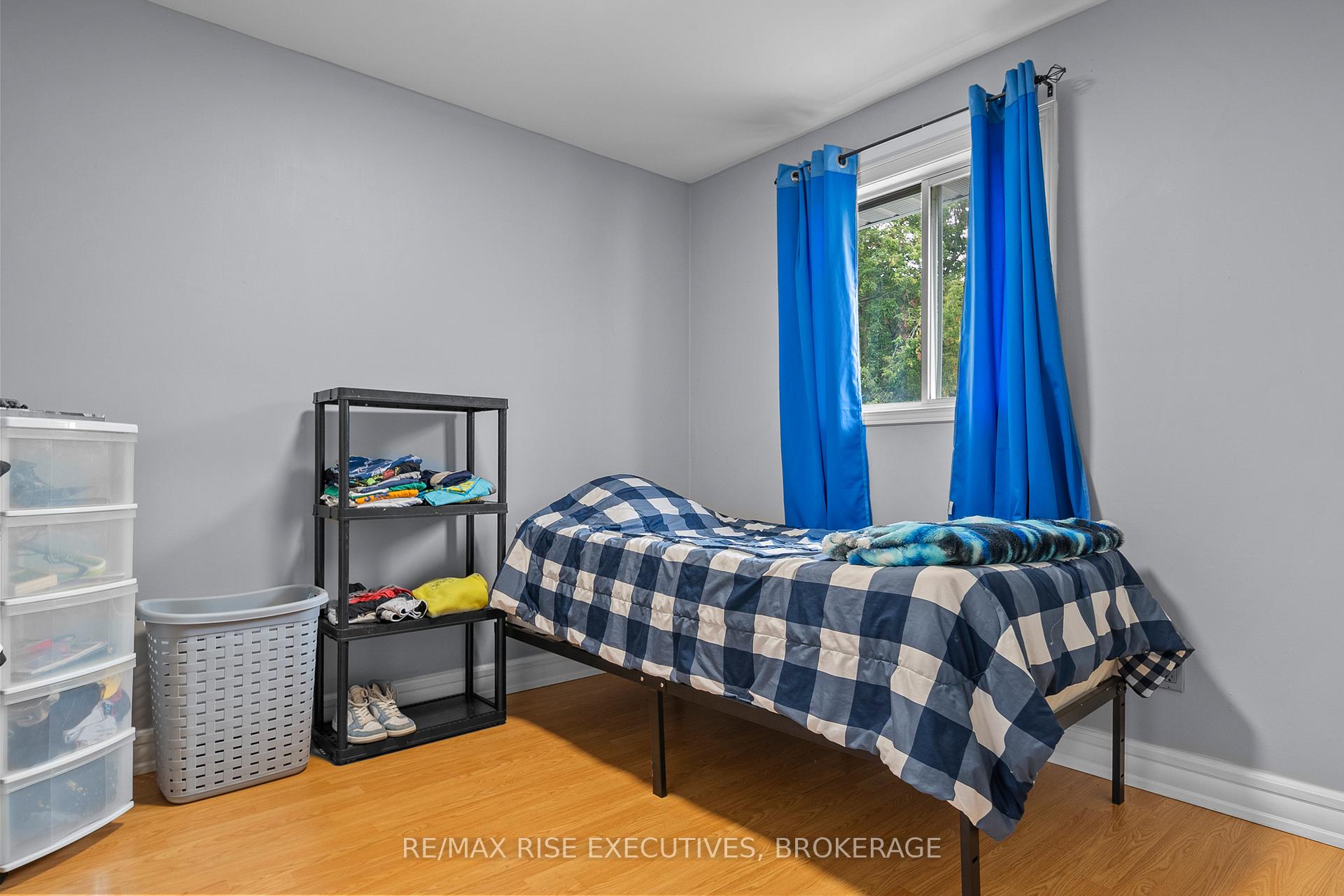 Photo 23 of 470A Henrietta Street, Gananoque — HOMEH
