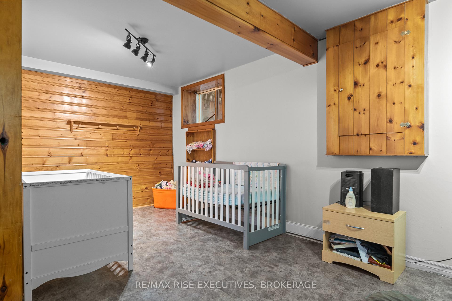 Photo 30 of 470A Henrietta Street, Gananoque — HOMEH