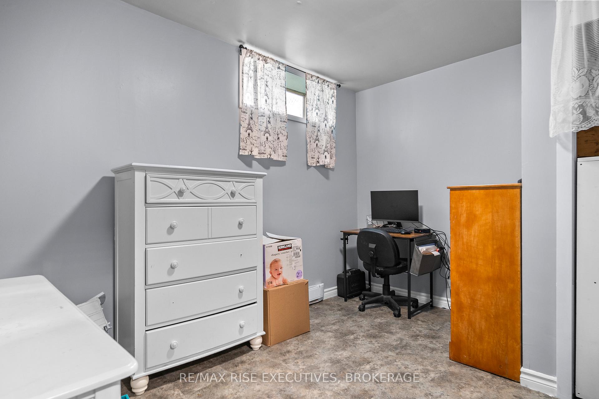 Photo 31 of 470A Henrietta Street, Gananoque — HOMEH