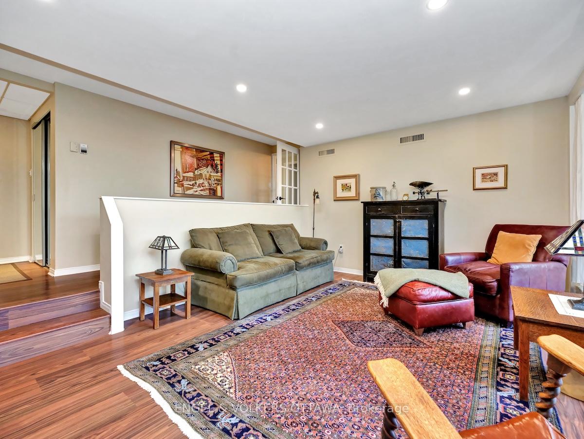 Photo 9 of Unit 406, 373 Laurier Avenue E, Ottawa, Sandy Hill — HOMEH