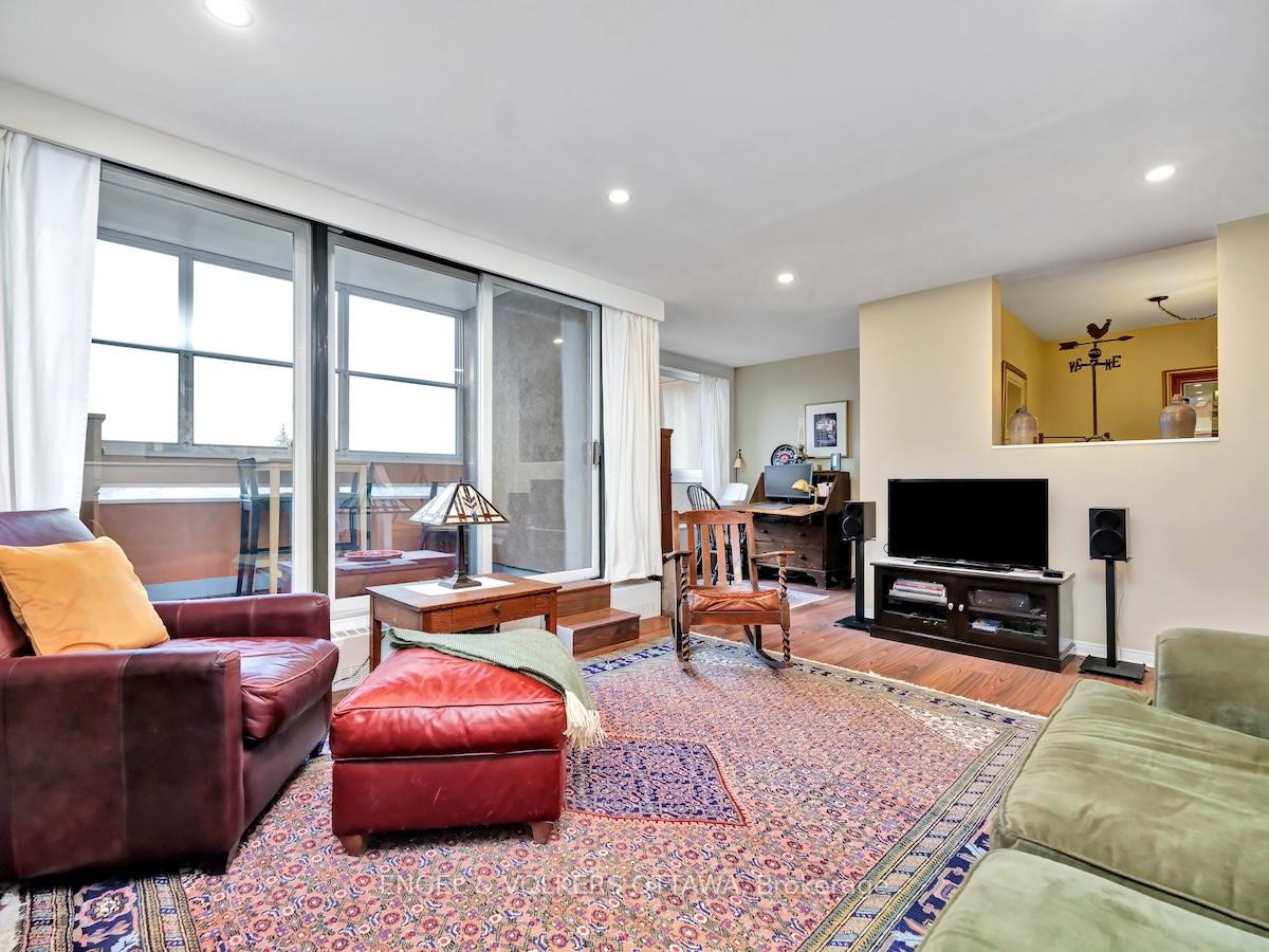Photo 11 of Unit 406, 373 Laurier Avenue E, Ottawa, Sandy Hill — HOMEH