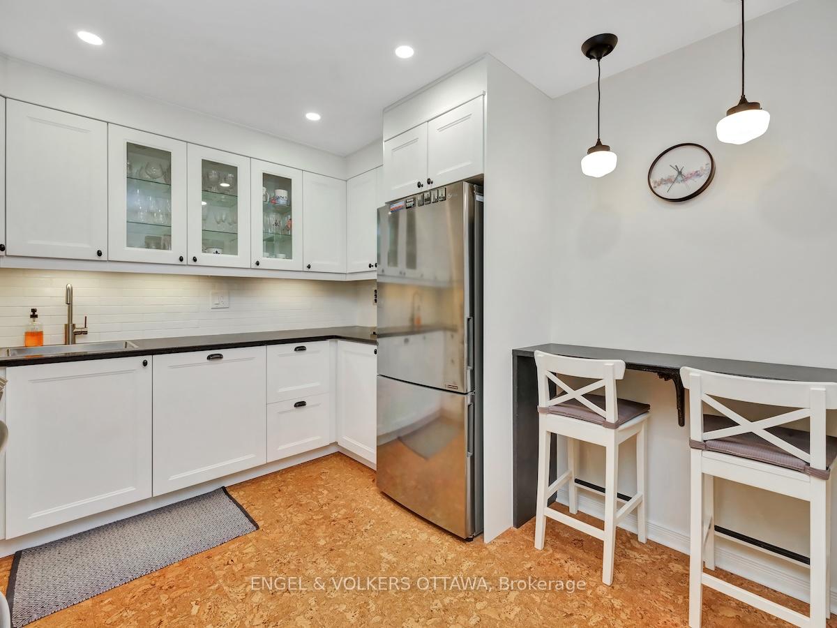 Photo 18 of Unit 406, 373 Laurier Avenue E, Ottawa, Sandy Hill — HOMEH