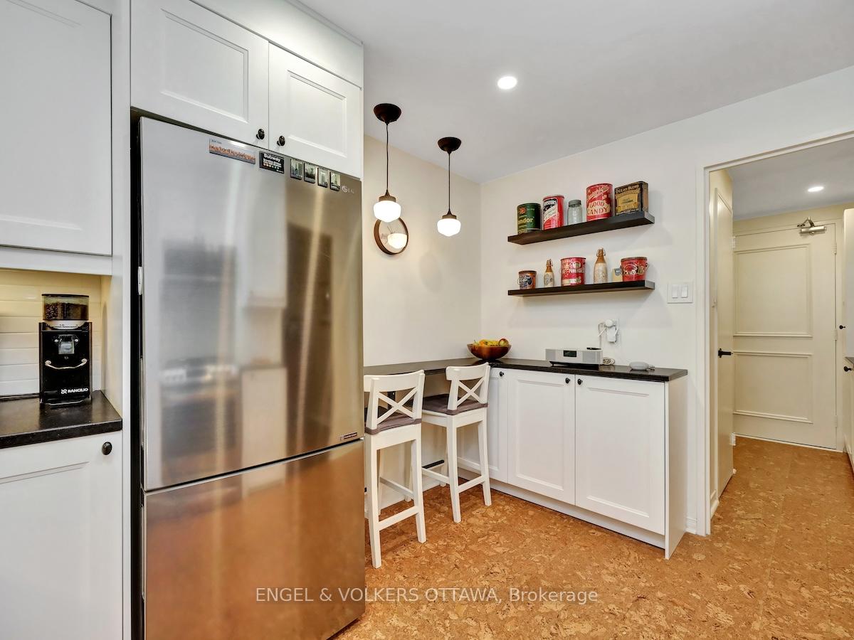 Photo 19 of Unit 406, 373 Laurier Avenue E, Ottawa, Sandy Hill — HOMEH
