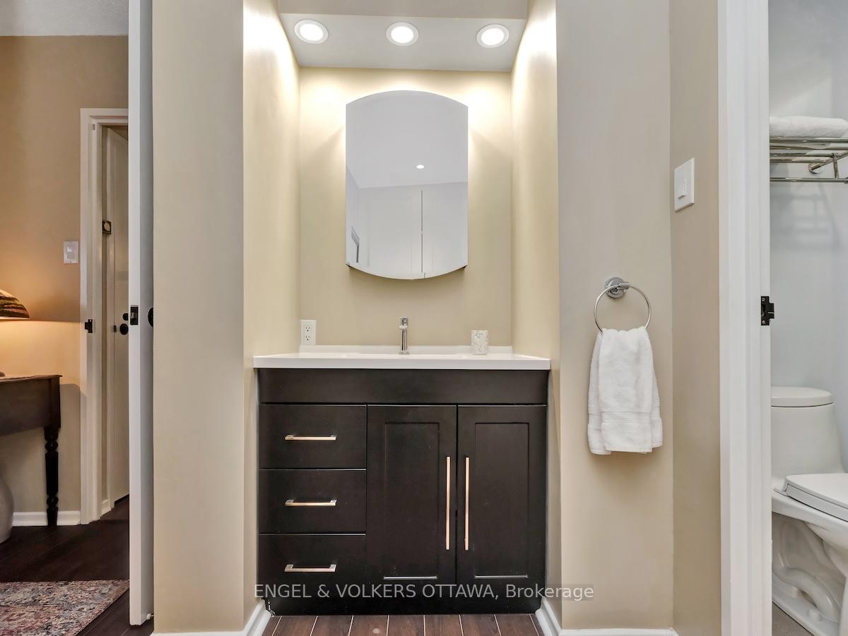 Photo 30 of Unit 406, 373 Laurier Avenue E, Ottawa, Sandy Hill — HOMEH