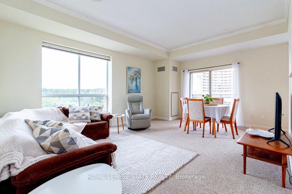 Photo 7 of Unit 805, 2000 Creekside Drive, Hamilton, Dundas — HOMEH