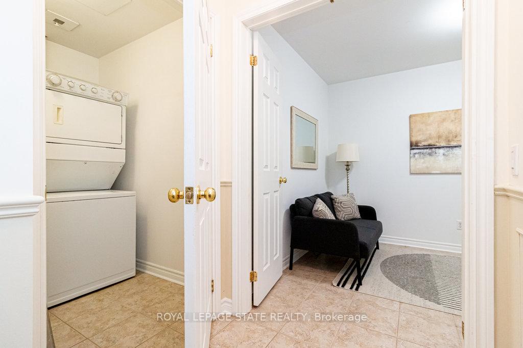 Photo 14 of Unit 805, 2000 Creekside Drive, Hamilton, Dundas — HOMEH