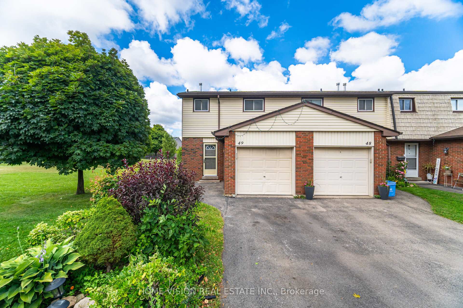 Photo 2 of Unit 49, 1350 Limeridge Road E, Hamilton, Trenholme — HOMEH
