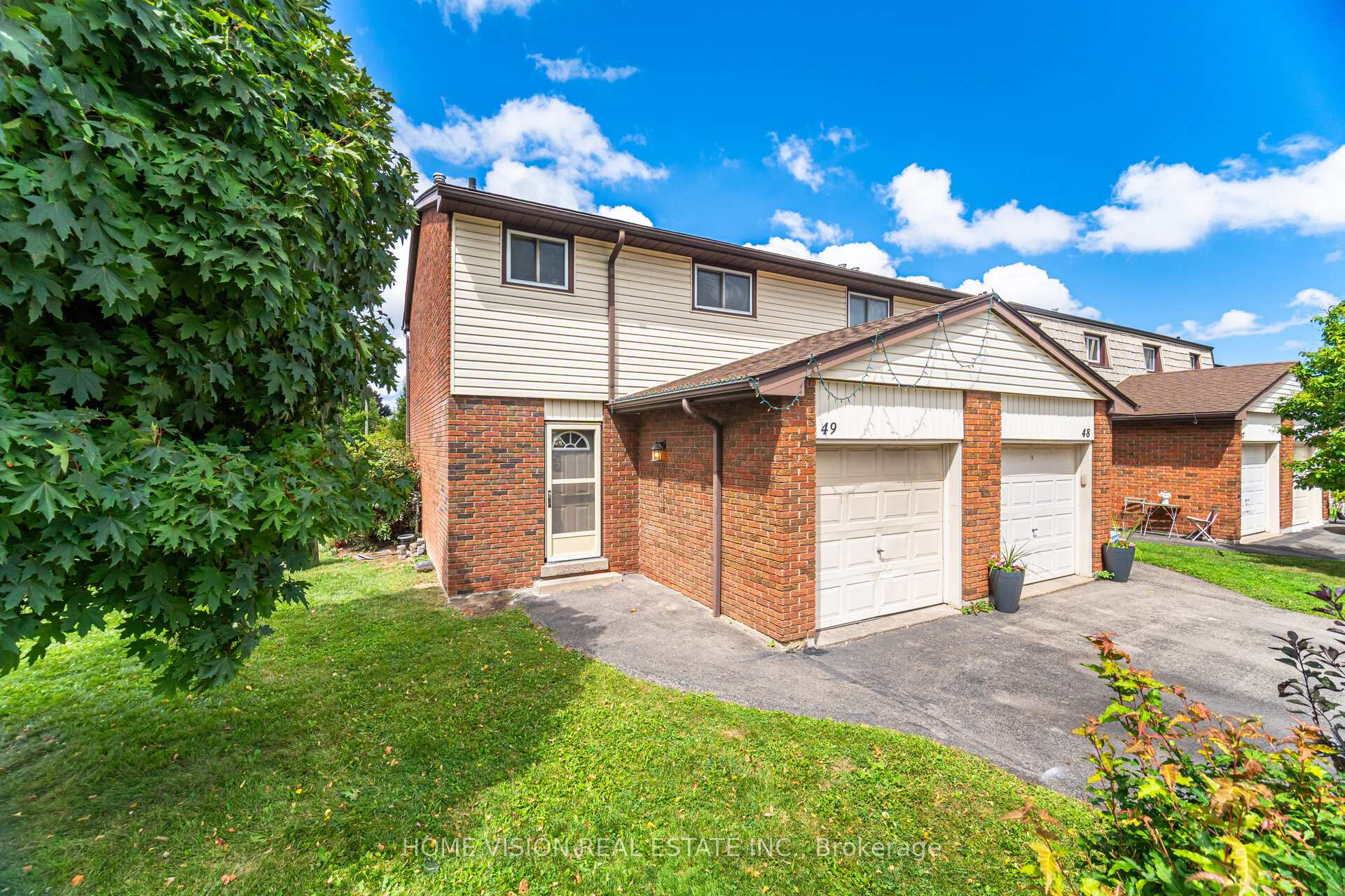 Photo 3 of Unit 49, 1350 Limeridge Road E, Hamilton, Trenholme — HOMEH