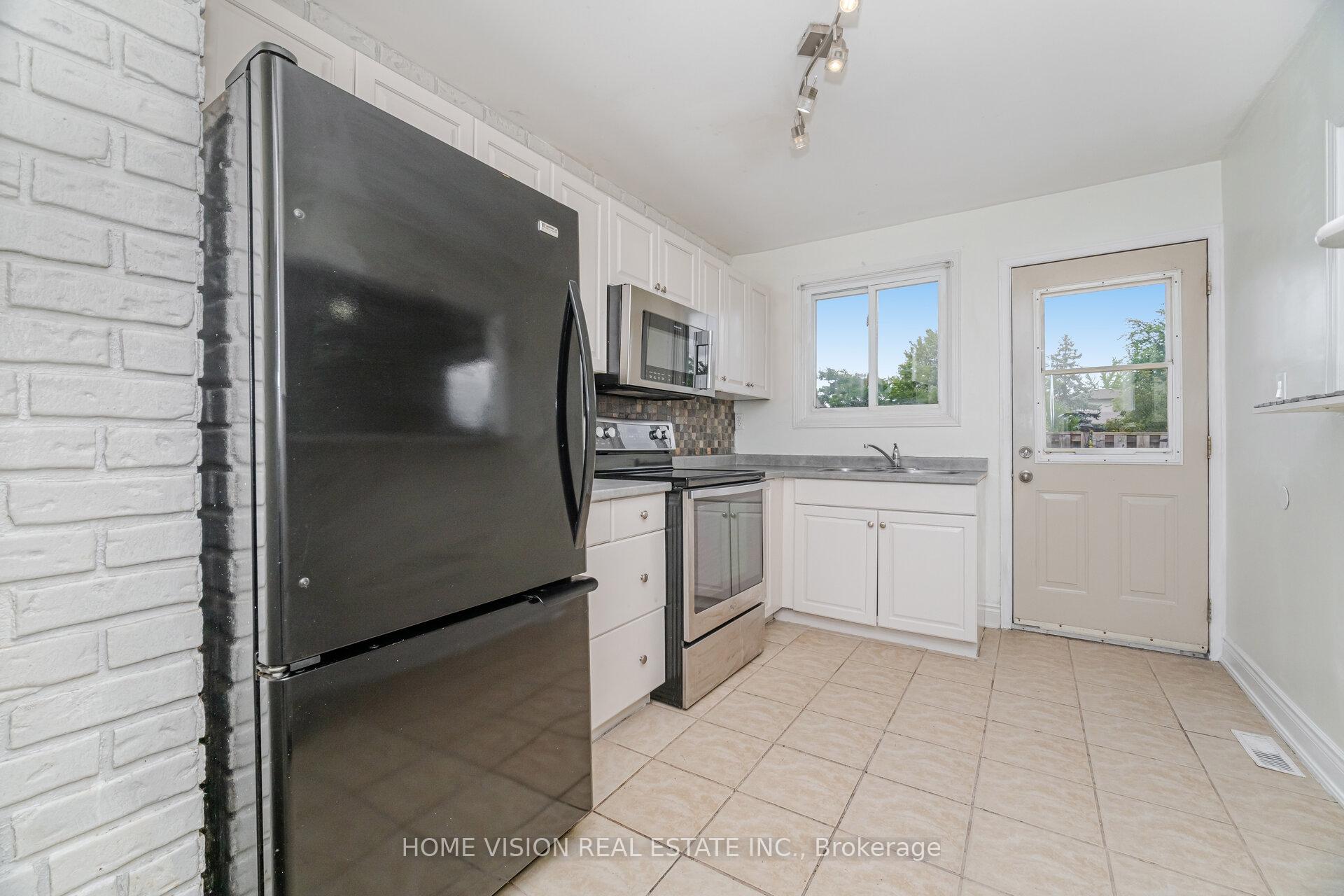 Photo 7 of Unit 49, 1350 Limeridge Road E, Hamilton, Trenholme — HOMEH