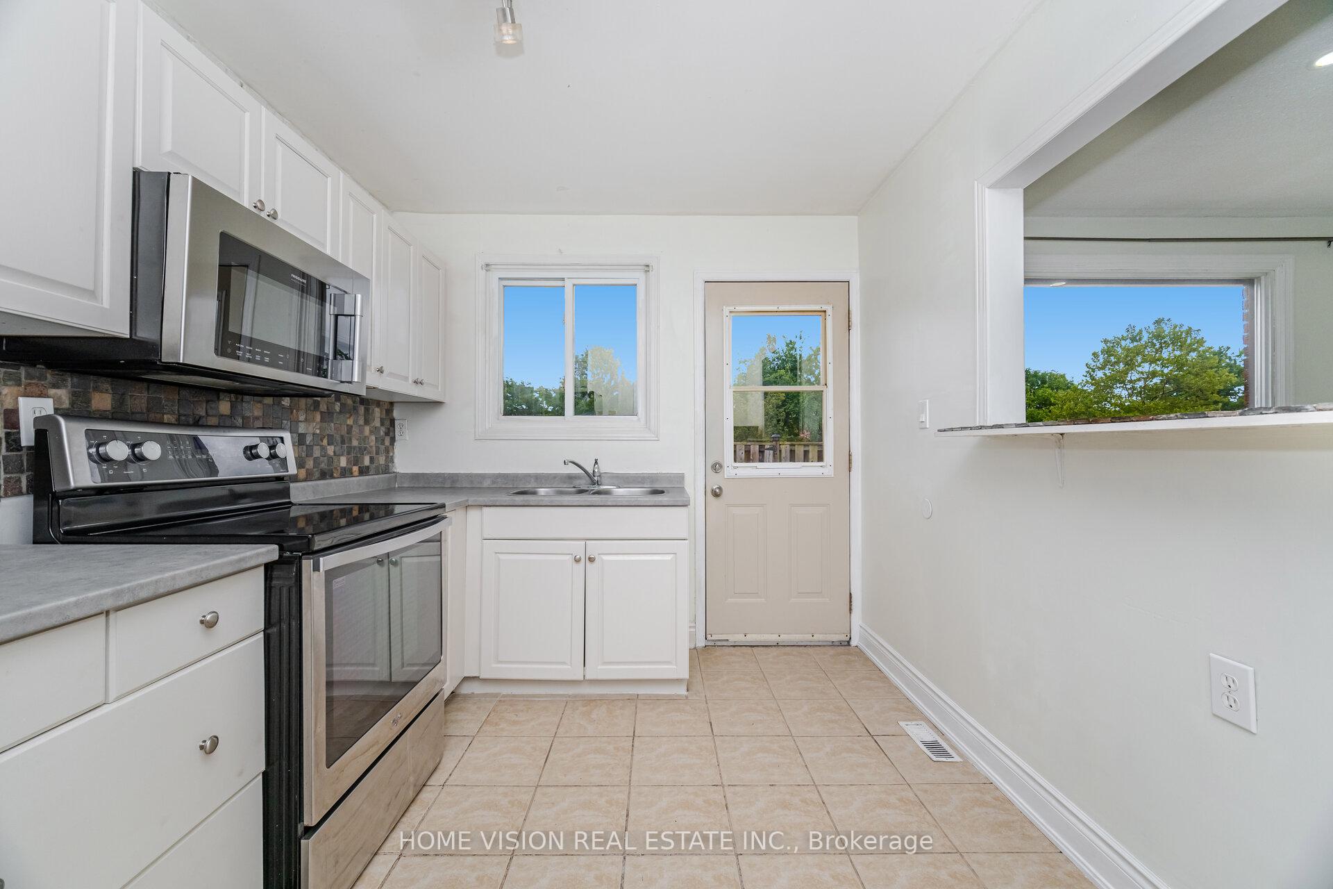 Photo 8 of Unit 49, 1350 Limeridge Road E, Hamilton, Trenholme — HOMEH
