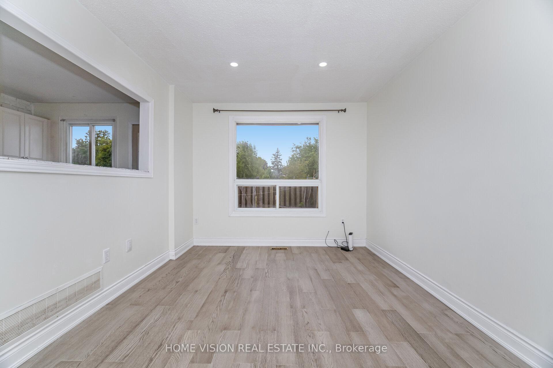 Photo 14 of Unit 49, 1350 Limeridge Road E, Hamilton, Trenholme — HOMEH