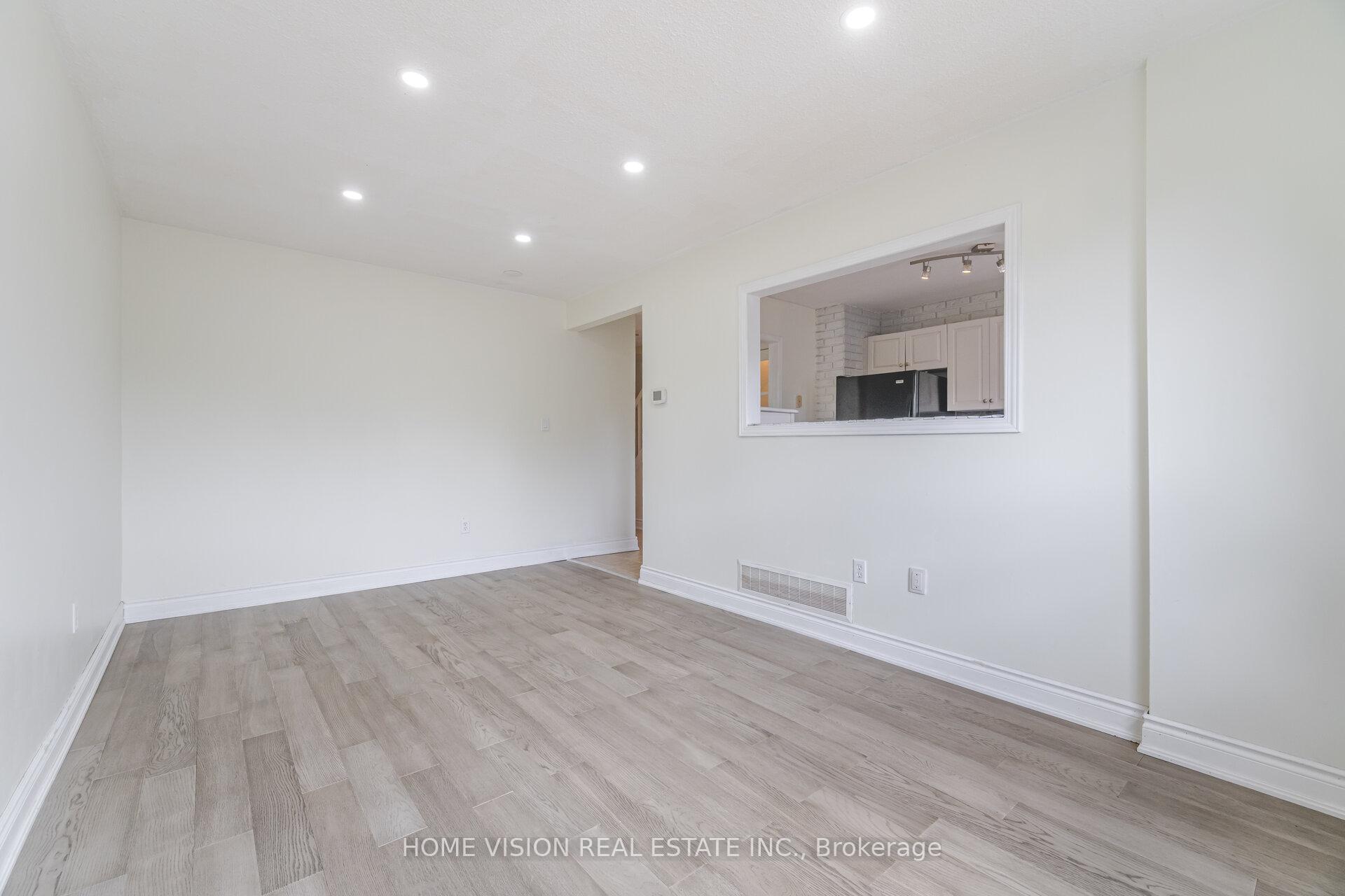 Photo 15 of Unit 49, 1350 Limeridge Road E, Hamilton, Trenholme — HOMEH
