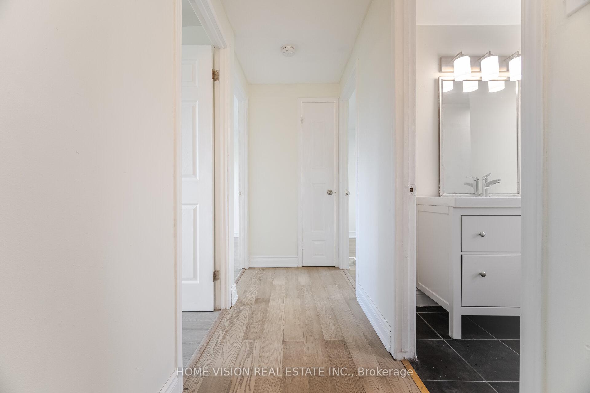Photo 18 of Unit 49, 1350 Limeridge Road E, Hamilton, Trenholme — HOMEH