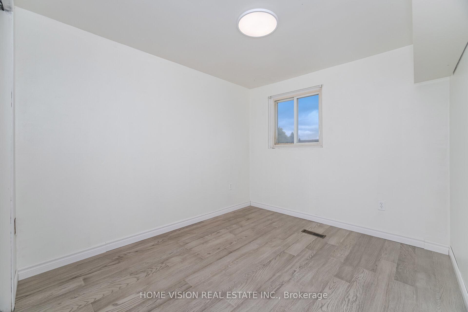 Photo 23 of Unit 49, 1350 Limeridge Road E, Hamilton, Trenholme — HOMEH