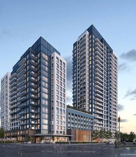 Front of Unit 105, 7950 Bathurst Street