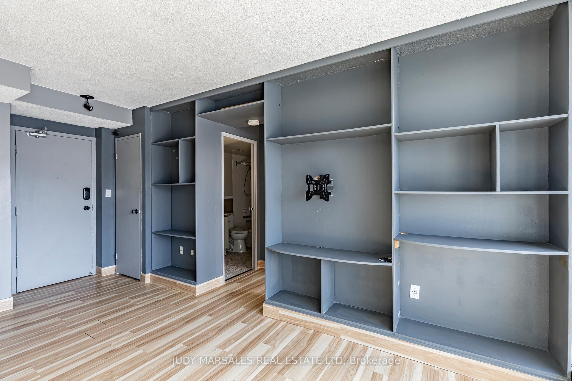 Photo 14 of Unit 2107, 150 Charlton Avenue E, Hamilton, Corktown — HOMEH