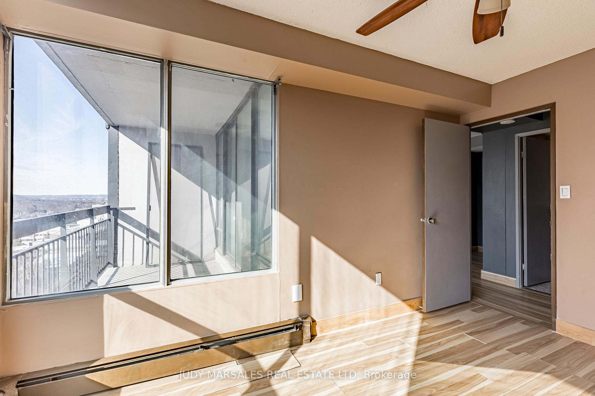Photo 17 of Unit 2107, 150 Charlton Avenue E, Hamilton, Corktown — HOMEH