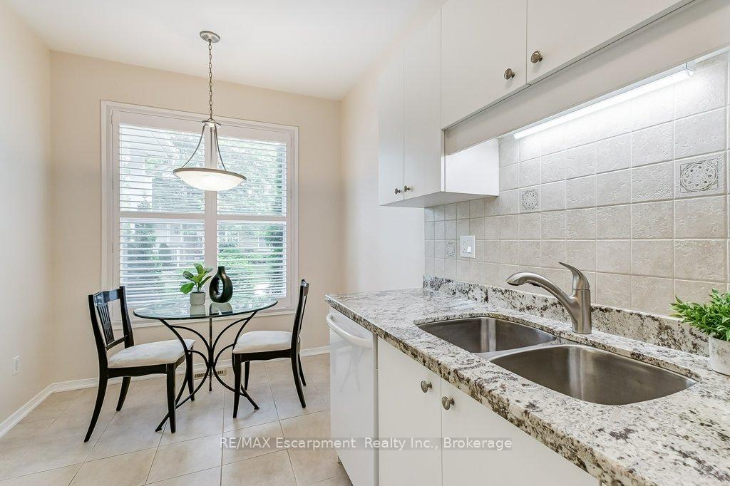Photo 4 of Unit 34, 20 Kitty Murray Lane, Hamilton, Meadowlands — HOMEH