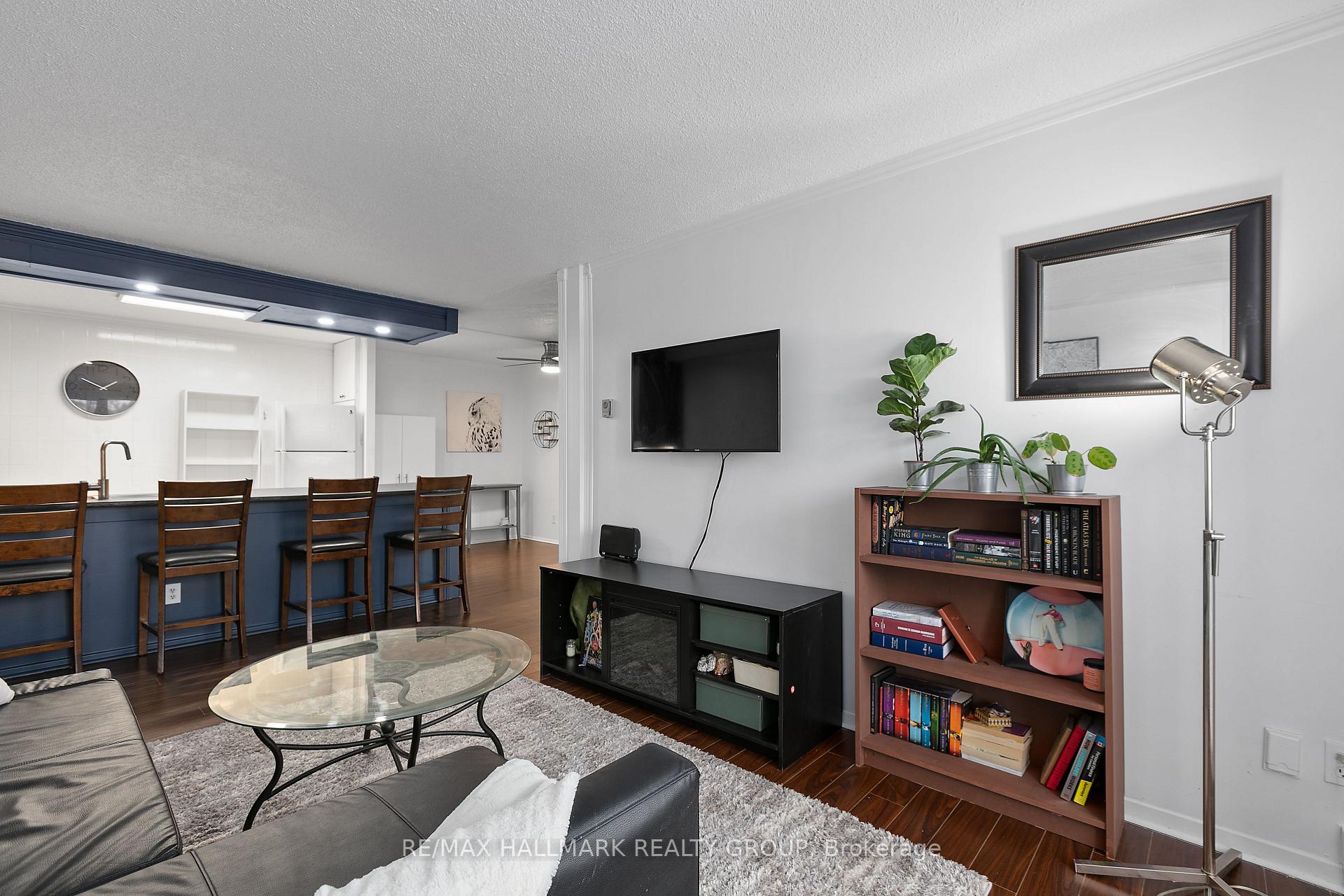 Photo 13 of Unit 308, 900 Dynes Road, Ottawa, Carleton Square — HOMEH