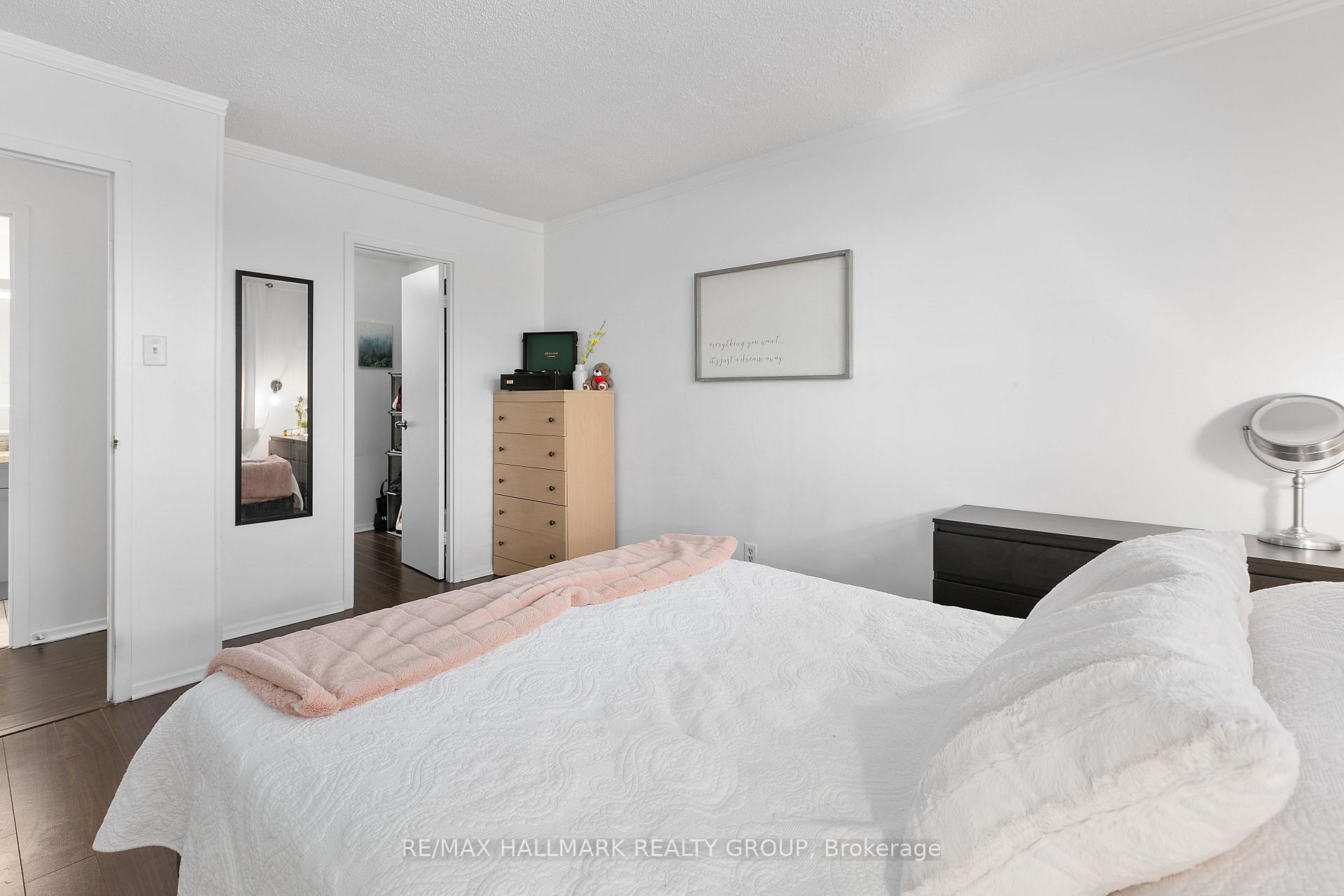 Photo 18 of Unit 308, 900 Dynes Road, Ottawa, Carleton Square — HOMEH