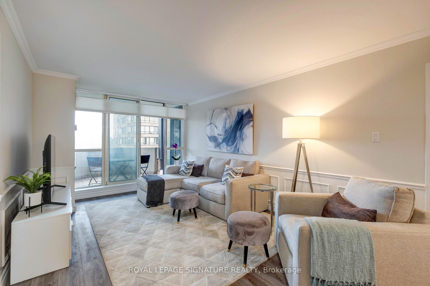 Photo 3 of Unit 422, 25 Austin Drive, Markham, Markville — HOMEH