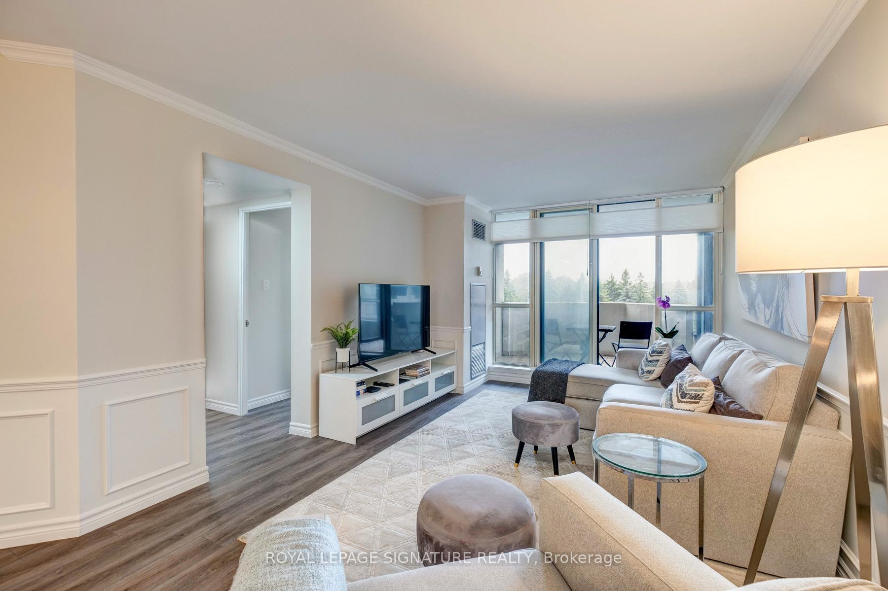 Photo 5 of Unit 422, 25 Austin Drive, Markham, Markville — HOMEH