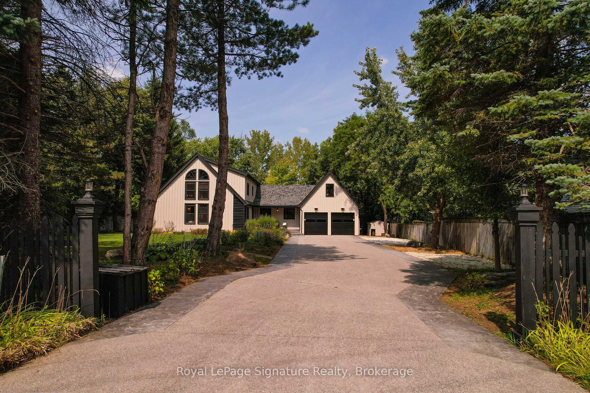 Photo 1 of 8302 Poplar Side Road, Clearview, Rural Clearview — HOMEH