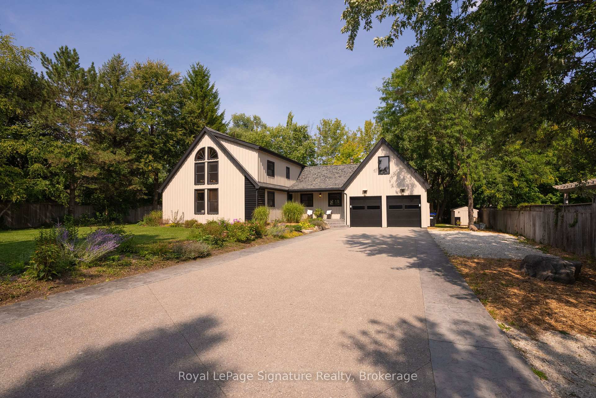 Photo 2 of 8302 Poplar Side Road, Clearview, Rural Clearview — HOMEH
