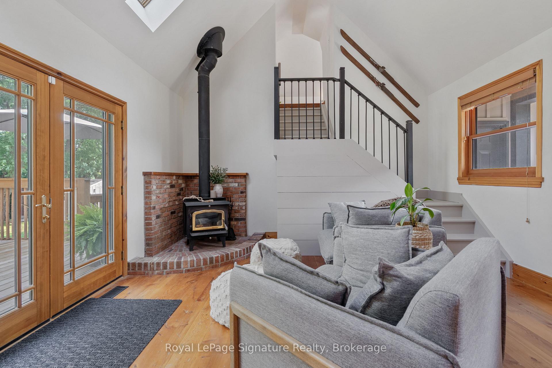 Photo 18 of 8302 Poplar Side Road, Clearview, Rural Clearview — HOMEH