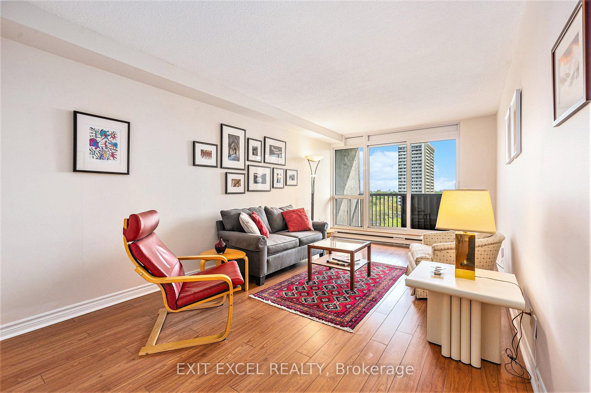 Photo 3 of Unit 804, 900 Dynes Road, Ottawa, Carleton Square — HOMEH